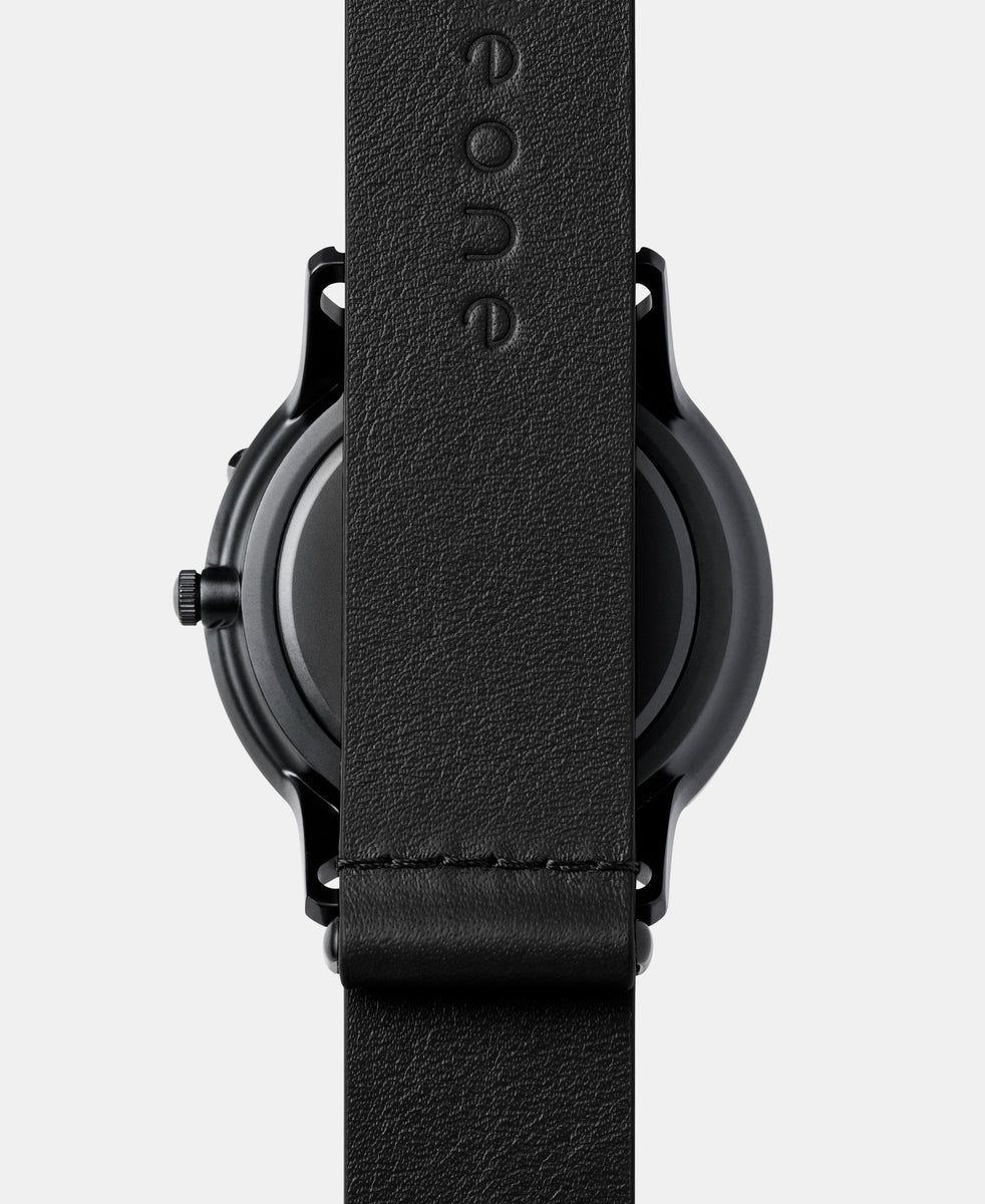注目ブランド Bradley_Apex_Black_Black_Leath 時計