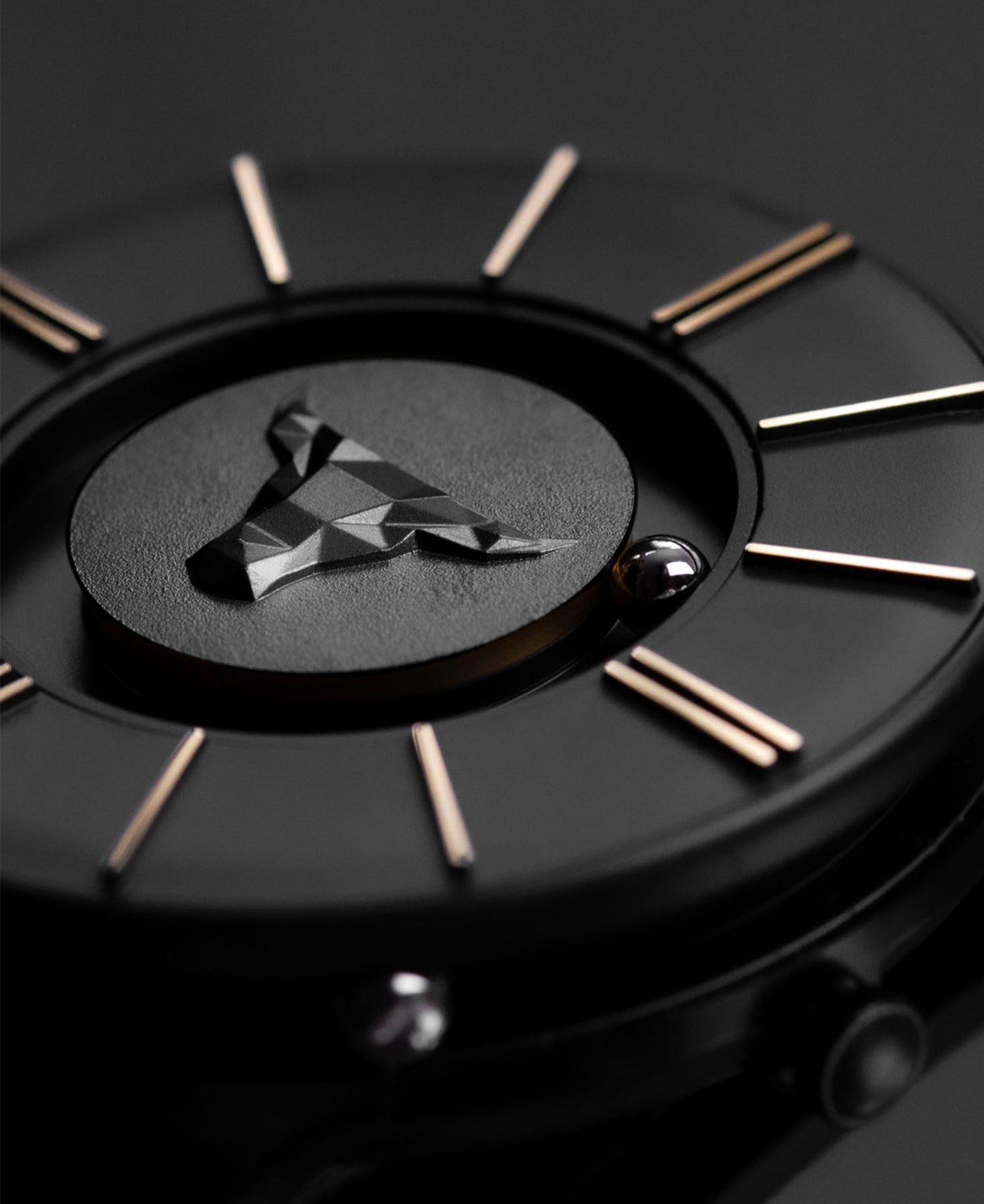 Bradley Apex Ox Black Special Edition